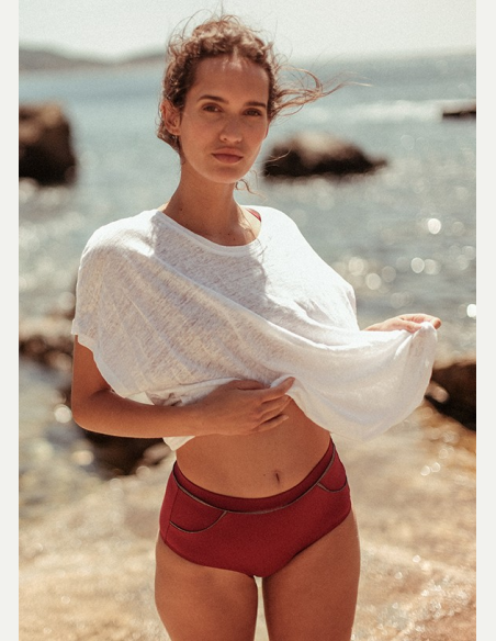 Culotte Balance on water