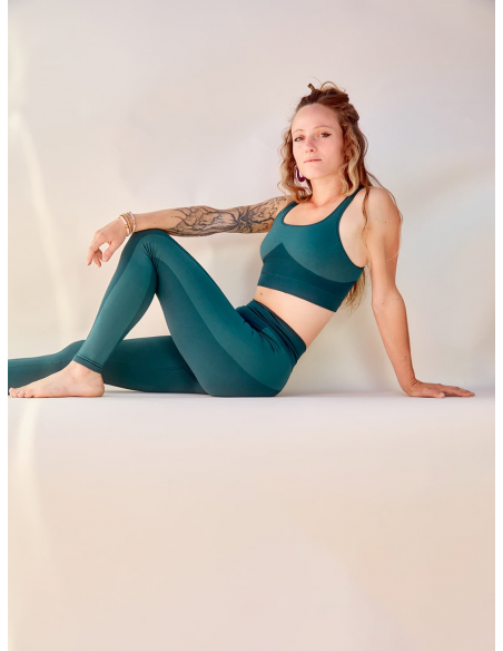 Brassière de yoga Vert Cyprès ASHA